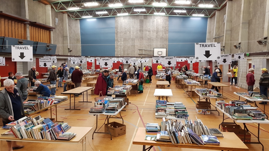 Huge Lions Book Fair in Waikanae KC News News from the Kāpiti Coast