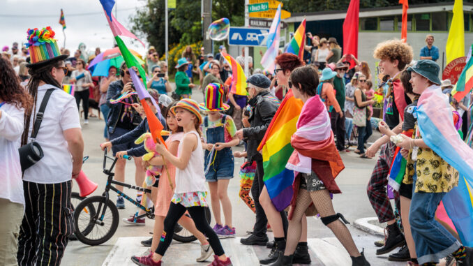 COM - Paek Pride photo by Bob Zuur