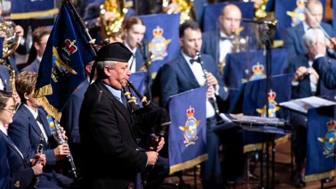 Murray Mansfield and Air Force Band