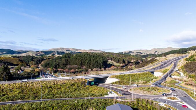 Transport - TG and nzta add traffic fox